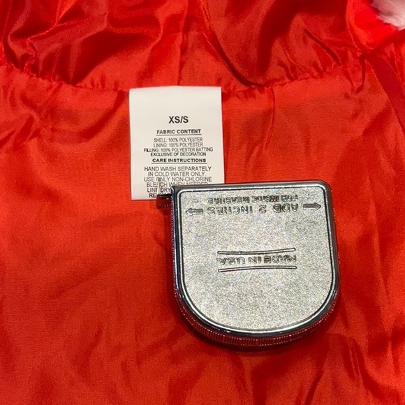 Santa Suit for Small Pet NWOT - Picture 4 of 4